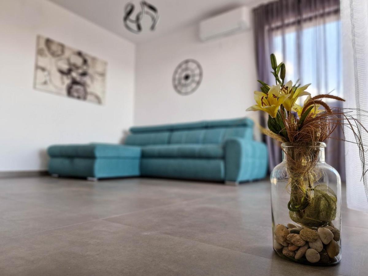 Villa Poseidon Novalja Exteriér fotografie