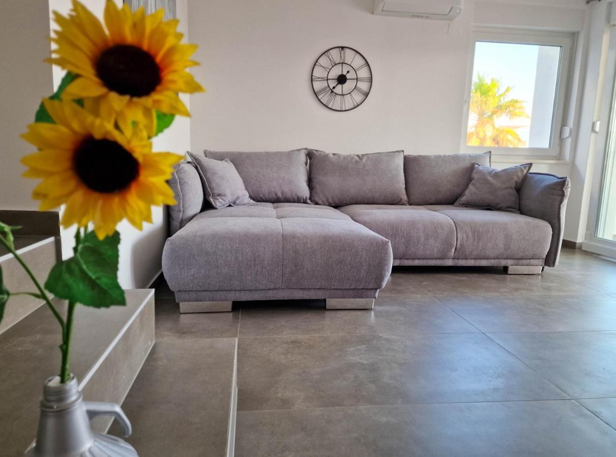 Villa Poseidon Novalja Exteriér fotografie